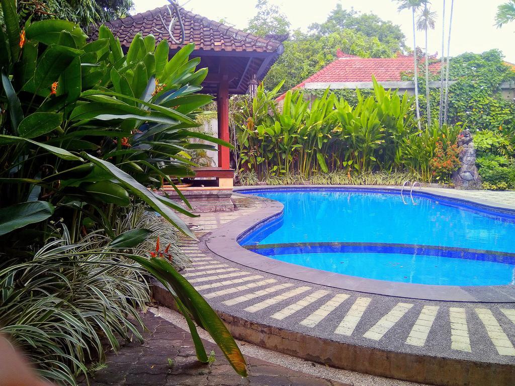 Paradiso Beach Inn Kuta Lombok Exteriör bild