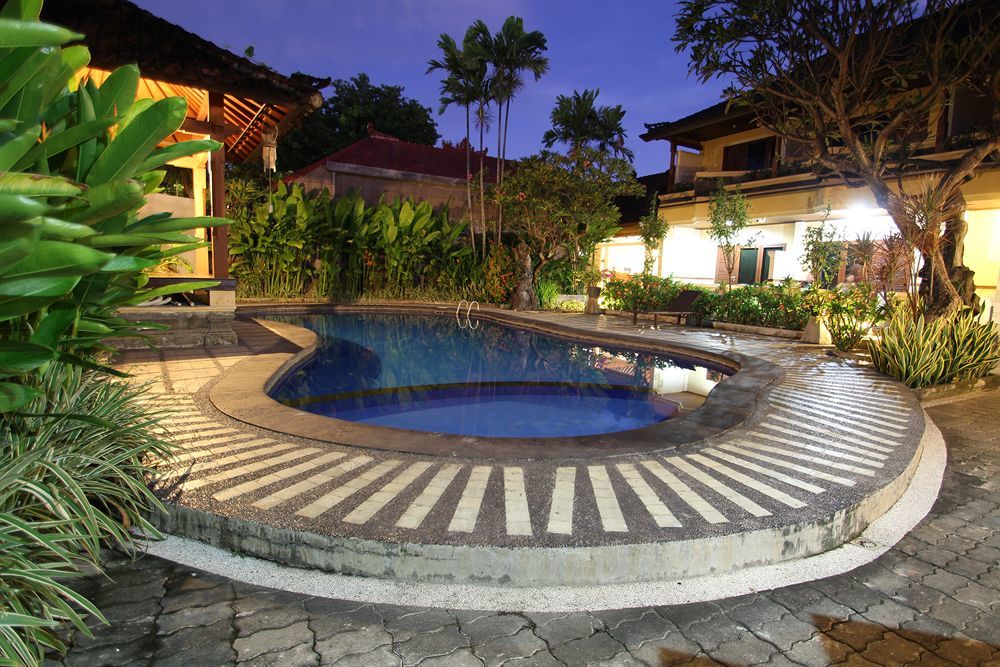 Paradiso Beach Inn Kuta Lombok Exteriör bild