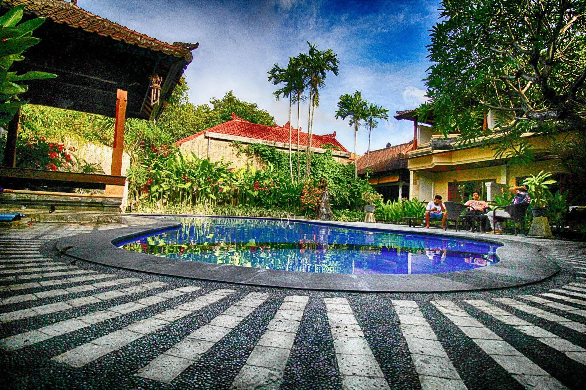 Paradiso Beach Inn Kuta Lombok Exteriör bild