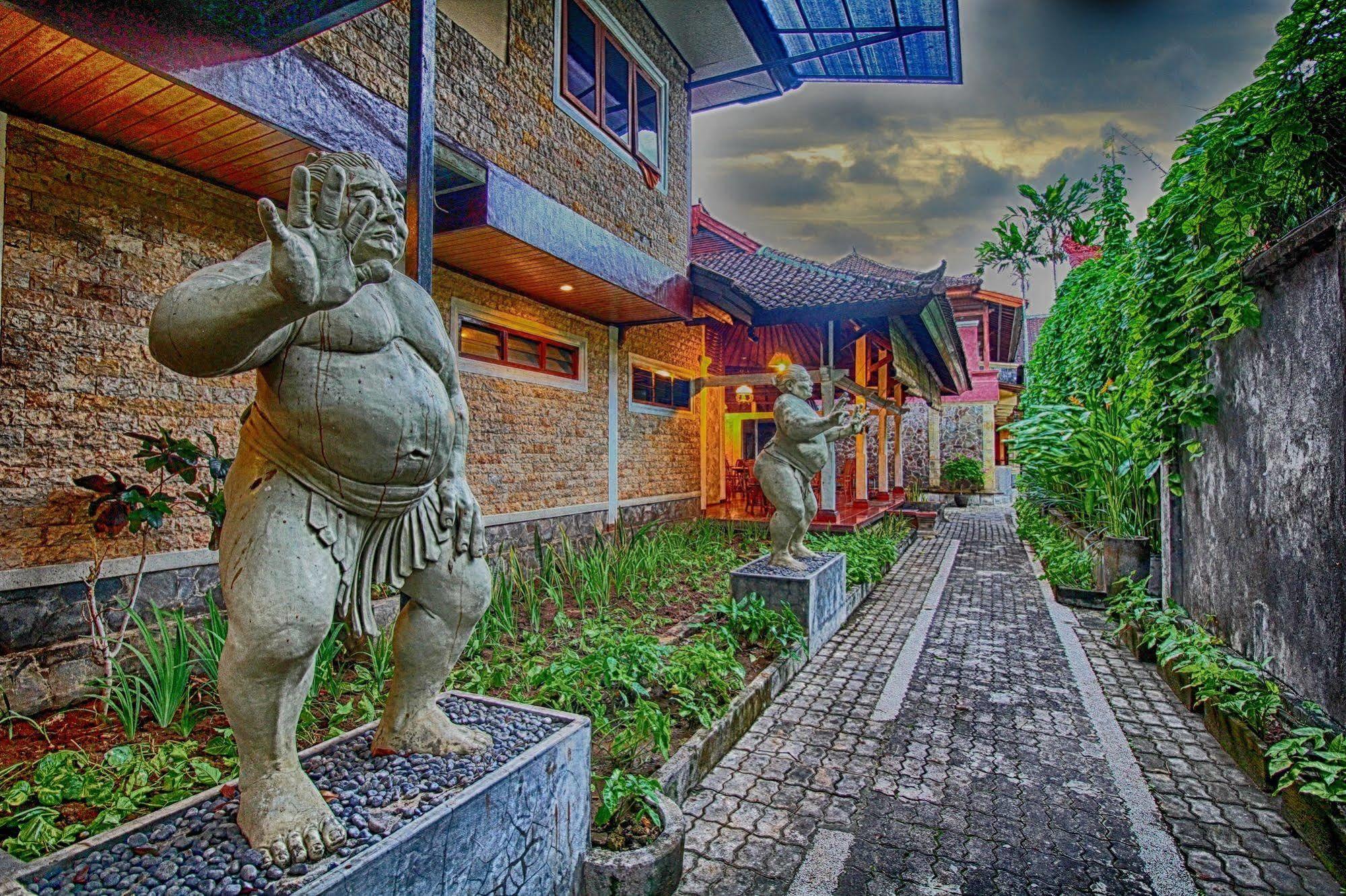 Paradiso Beach Inn Kuta Lombok Exteriör bild